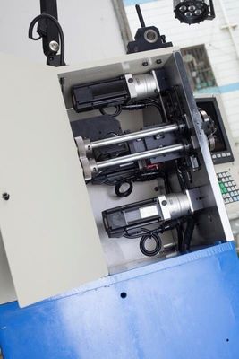 Hohe Präzision sechs Achse CNC-Frühlings-umwickelnde Maschine 1000pcs/minimale Produktions-Rate